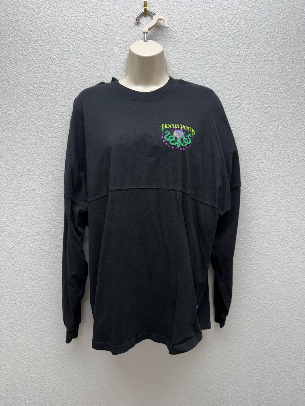 RARE Hocus Pocus Spirit Jersey — Neon Green & Purple Witch Design - Picture 2 of 7